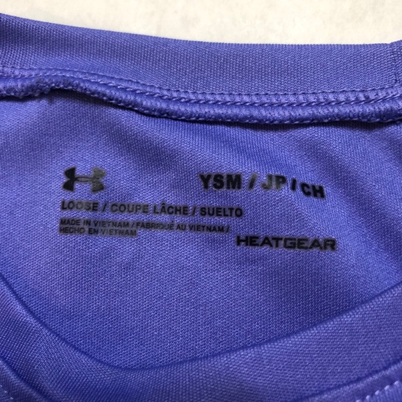 Girl’s Under Armour Short Sleeve Top - Picture 3 of 4